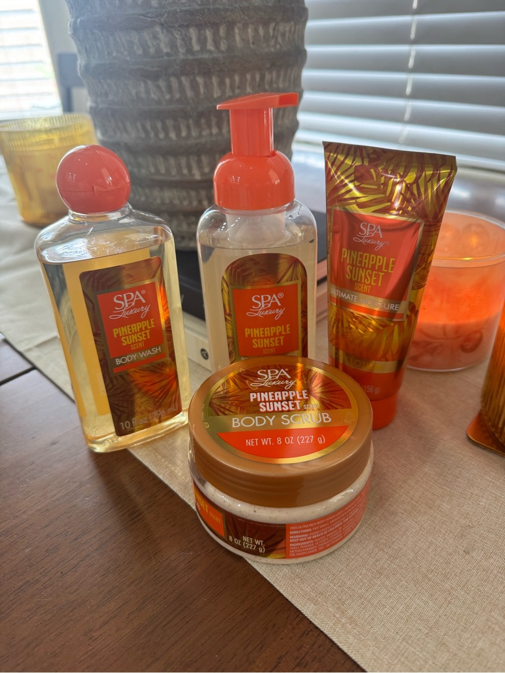 🍍 Spa Luxury Pineapple Sunset 4-Piece Bath & Body Set 🍍